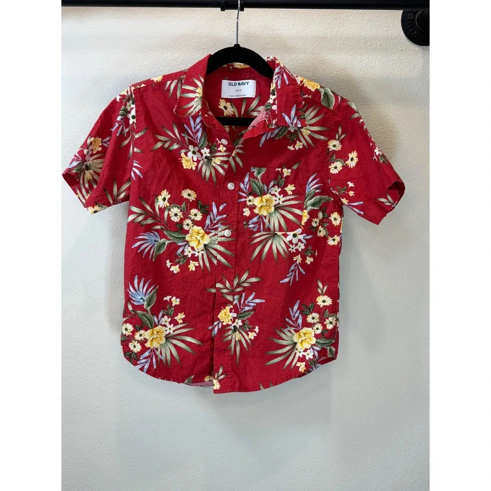 Old Navy Boys Red Floral Hawaiian Shirt Short Sleeve Tropical Button Down